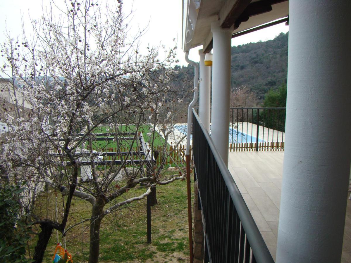 Chalet con piscina y BBQ para 10 personas San Martín de Valdeiglesias Esterno foto