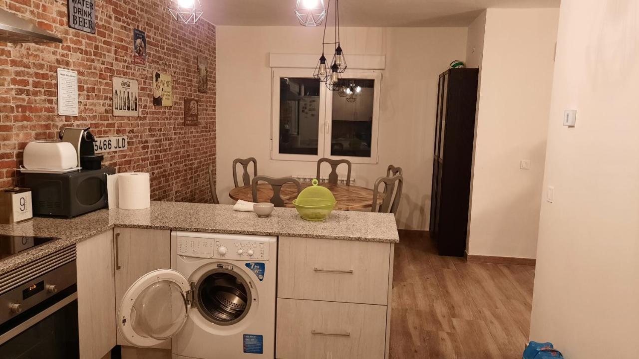 Chalet con piscina y BBQ para 10 personas San Martín de Valdeiglesias Esterno foto