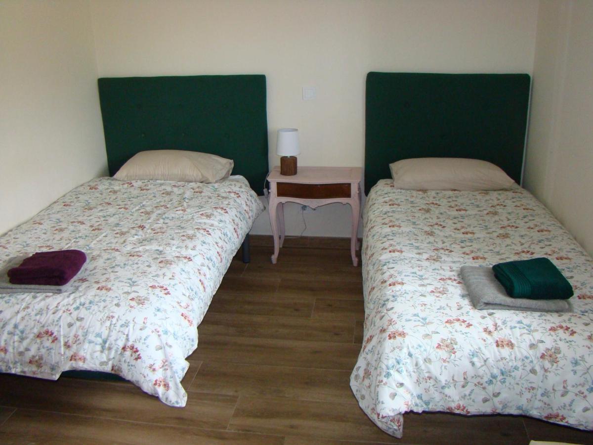 Chalet con piscina y BBQ para 10 personas San Martín de Valdeiglesias Esterno foto
