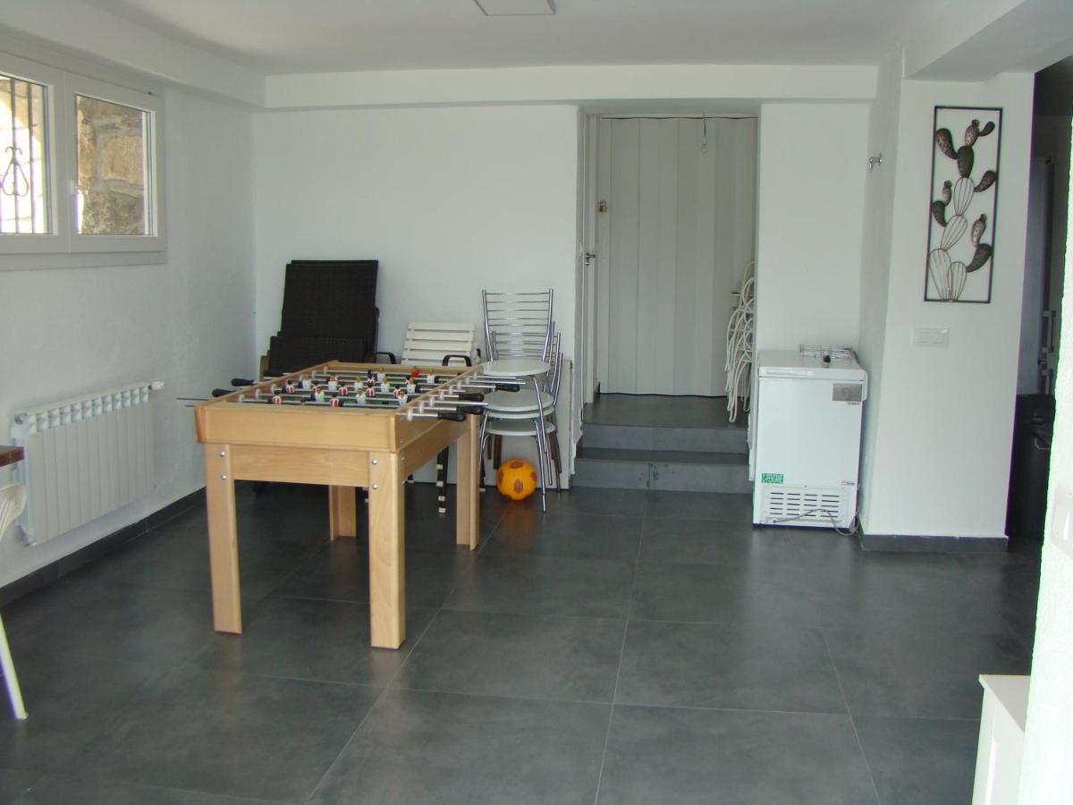 Chalet con piscina y BBQ para 10 personas San Martín de Valdeiglesias Esterno foto
